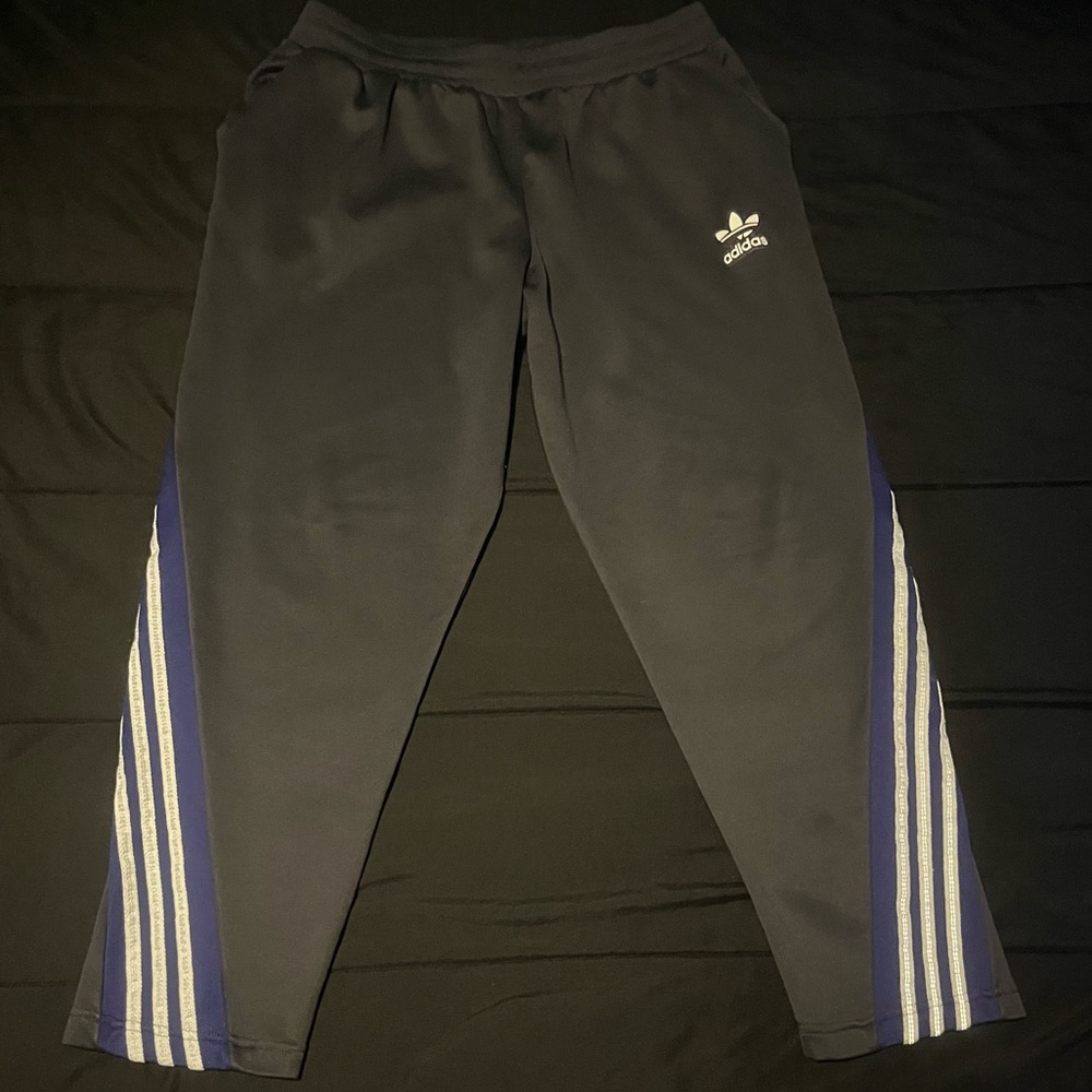adida sweatpants $25
